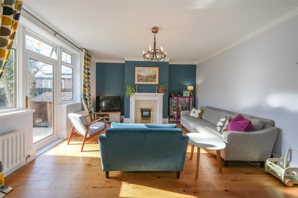 Family/Dining Kitche