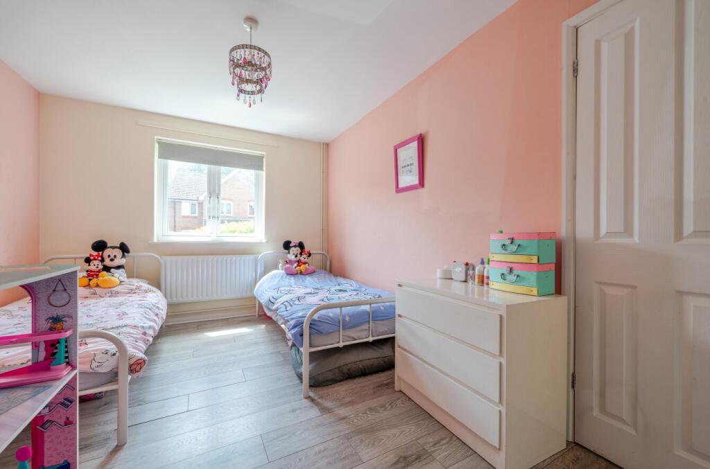 1324996-20-68764d...