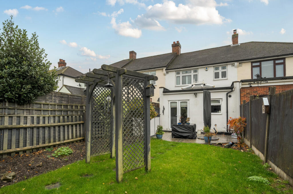 1381704-2-6917311...