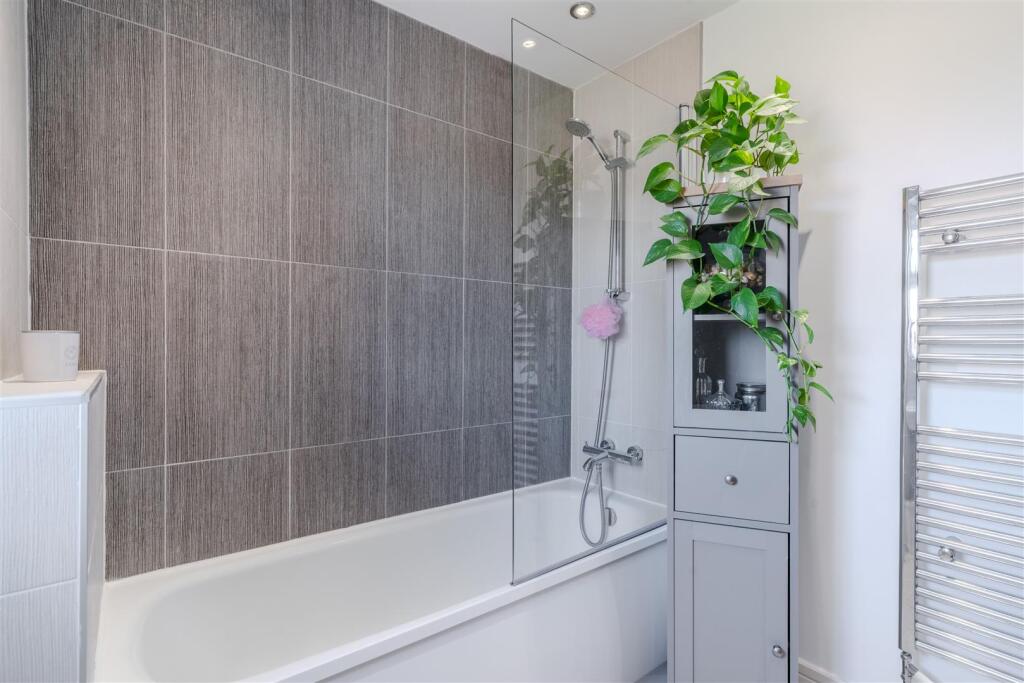 Bathroom-2.jpg