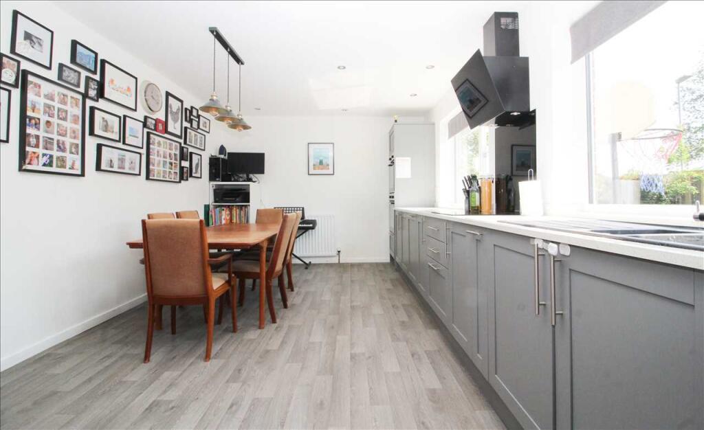 Kitchen - Dining