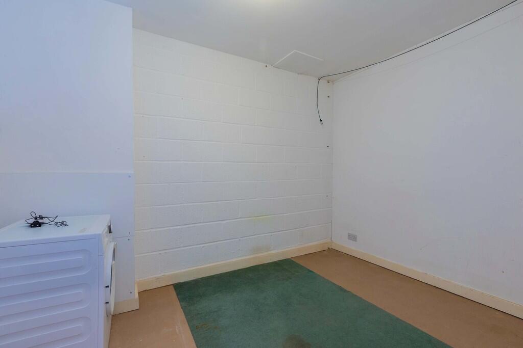 41 Lancastria Mew...