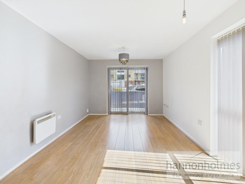 CAM05283G0-PR0033...