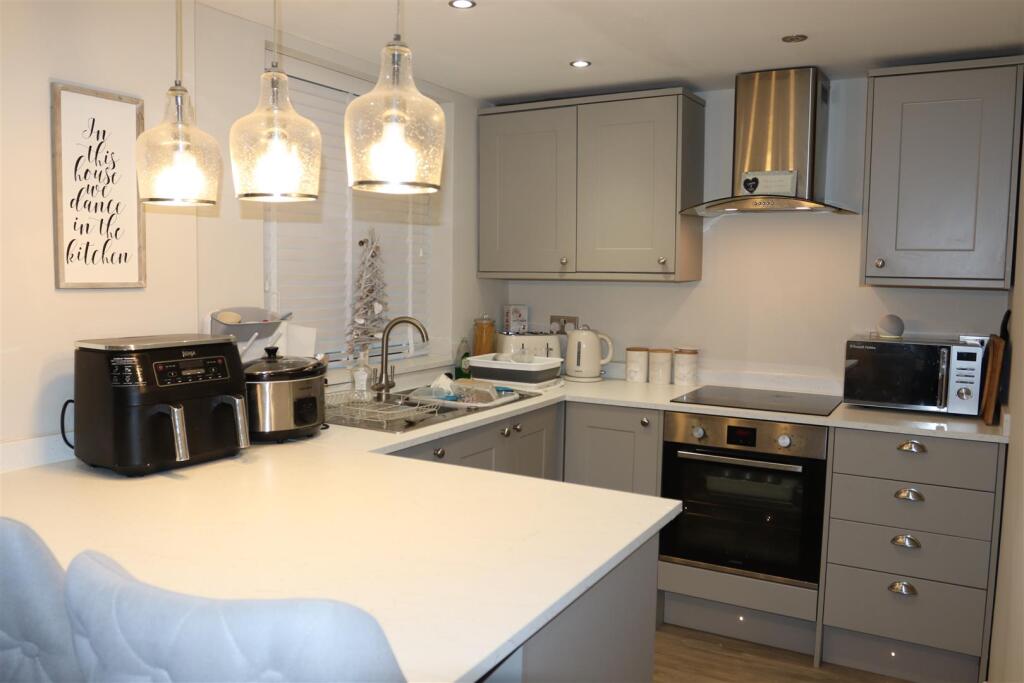 Dining / Kitchen area