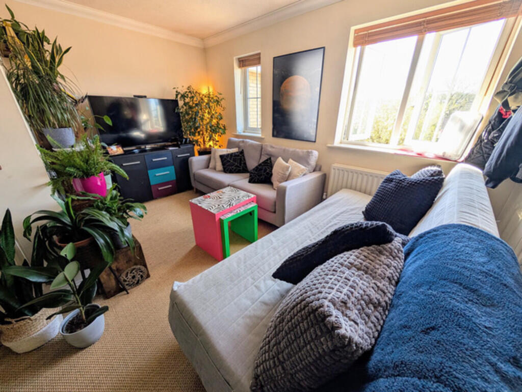 PXL_20250402_0943...