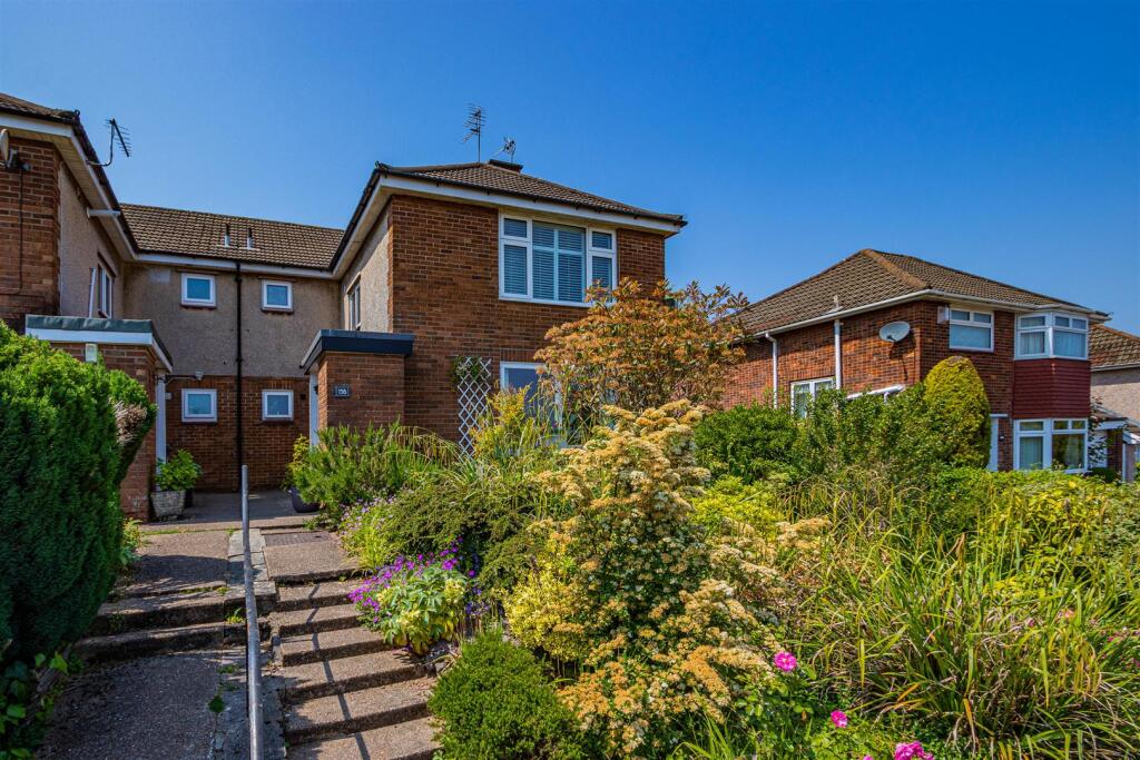 Carisbrooke Way 15B (18 of 20).jpg