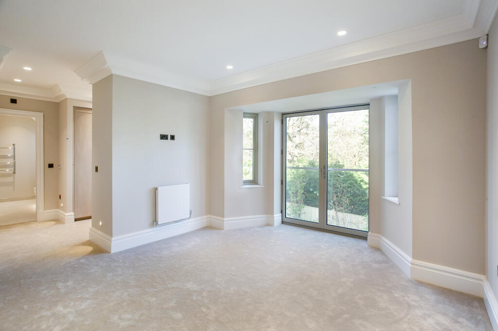 Plot 9 Principal Bedroom