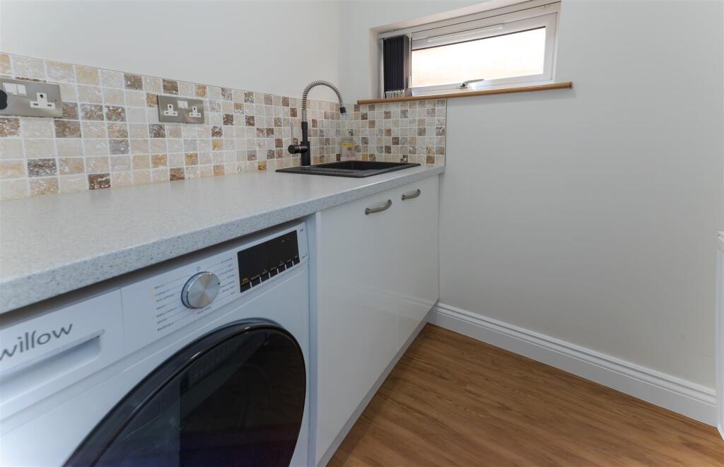 Utility room SAPL8444-20250731-DxO_DeepPRIME XD2s.