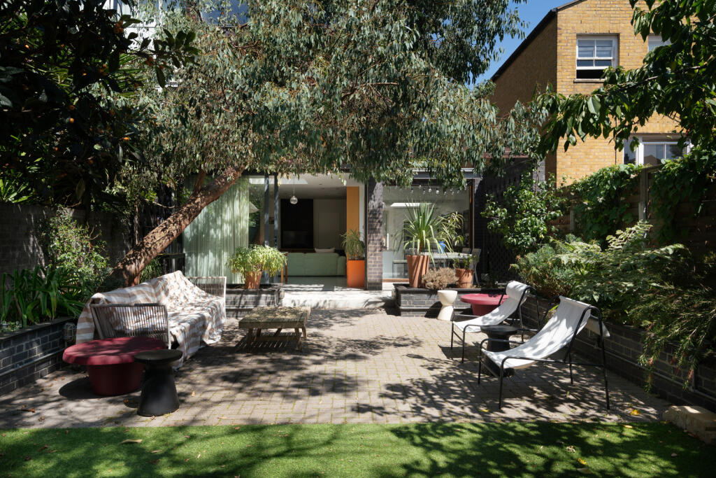 296438 - ALBION-DRIVE-2025-18.jpg