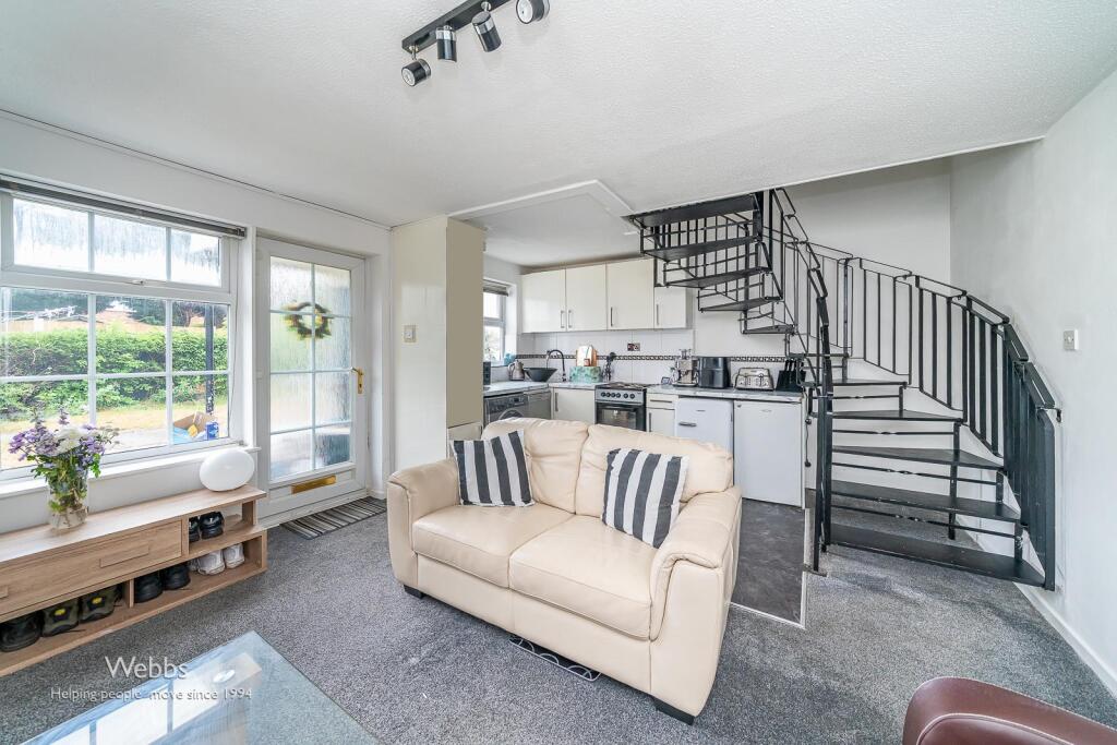 © Webbs Estate Agents © (8 of 155).jpg