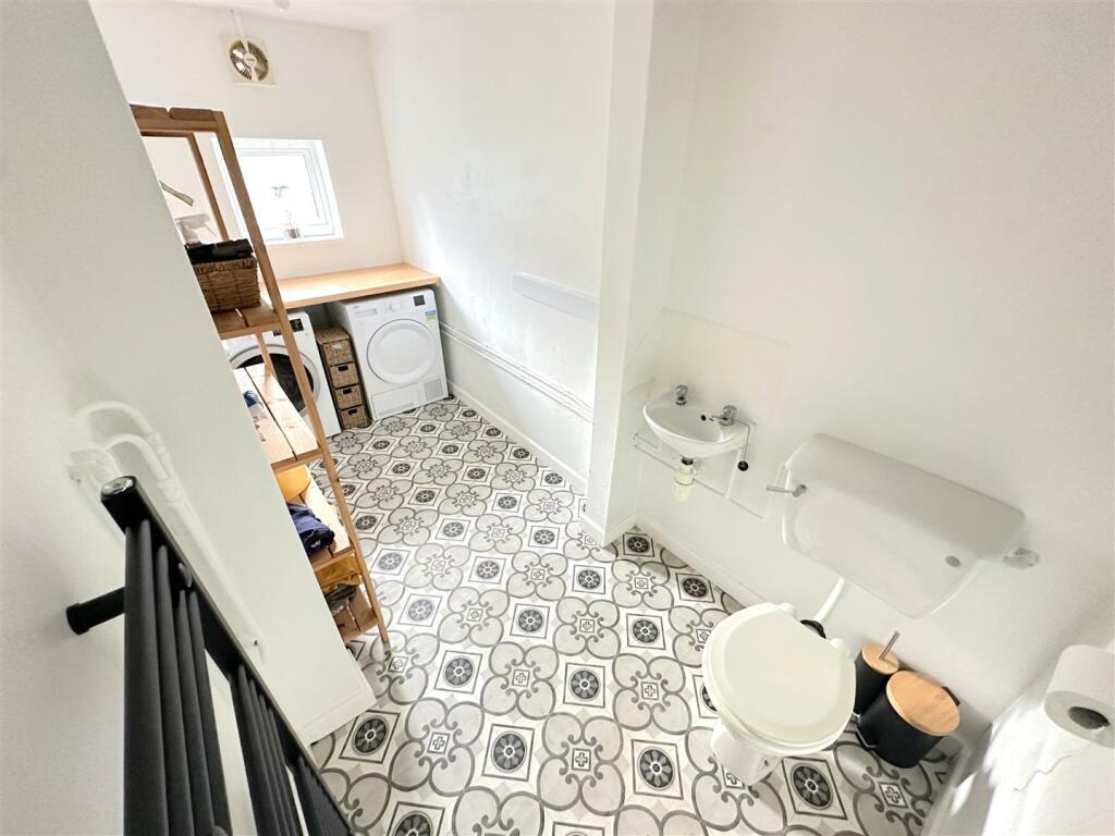 Utility Room &amp; WC