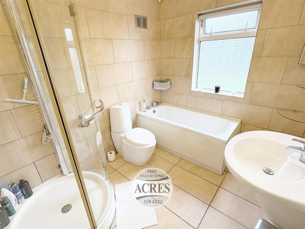 IMG_1931 (Large).jpg