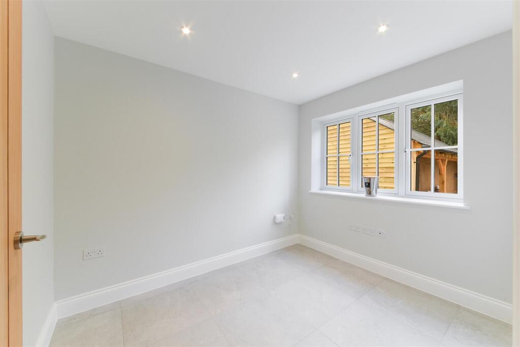 TUNBARR, PLOT 2- (12).jpg