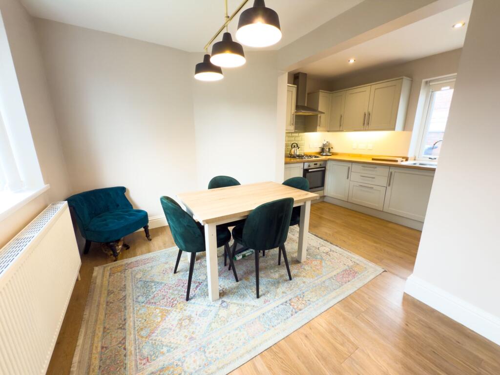 Kitchen/Dining Room