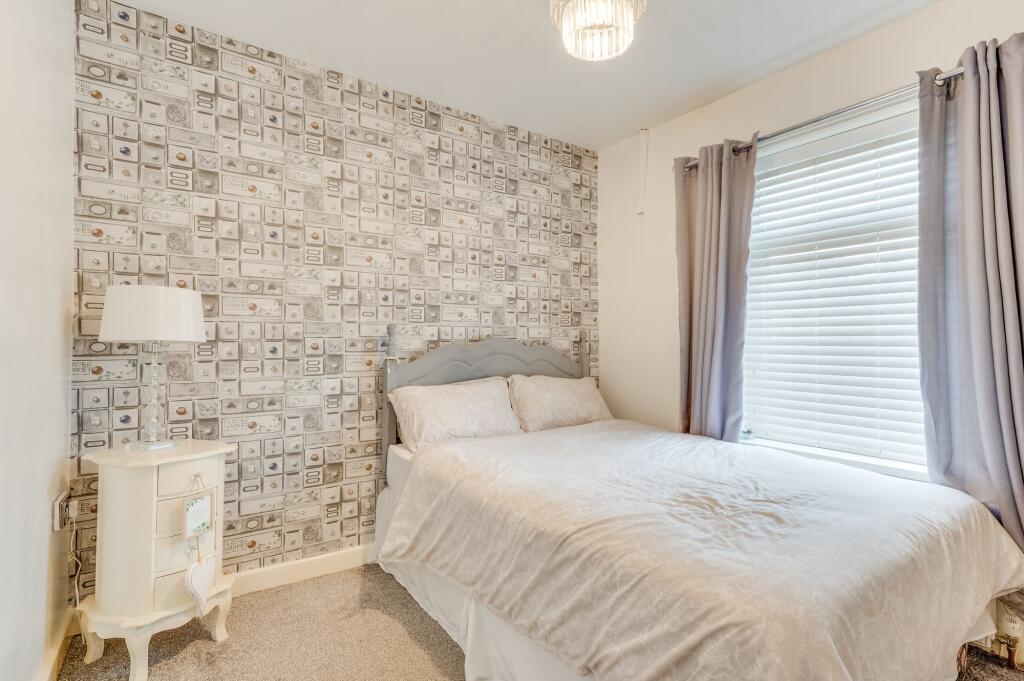 BEDROOMS AND BATHTOOM