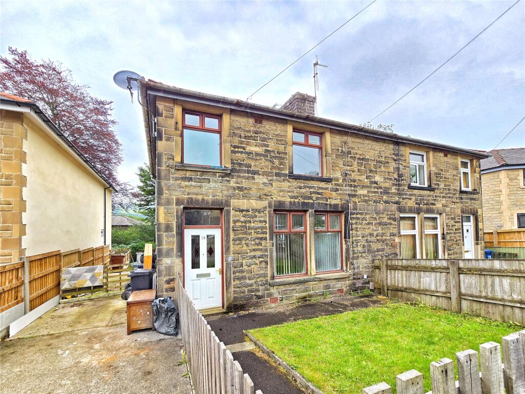 Front Garden &amp; Drive