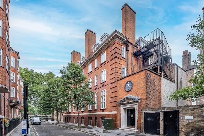 48-vincent-square...