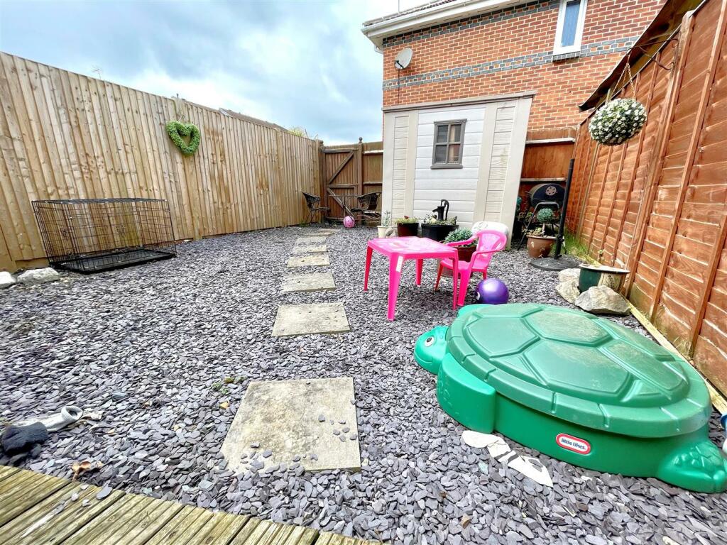 garden 2.jpg