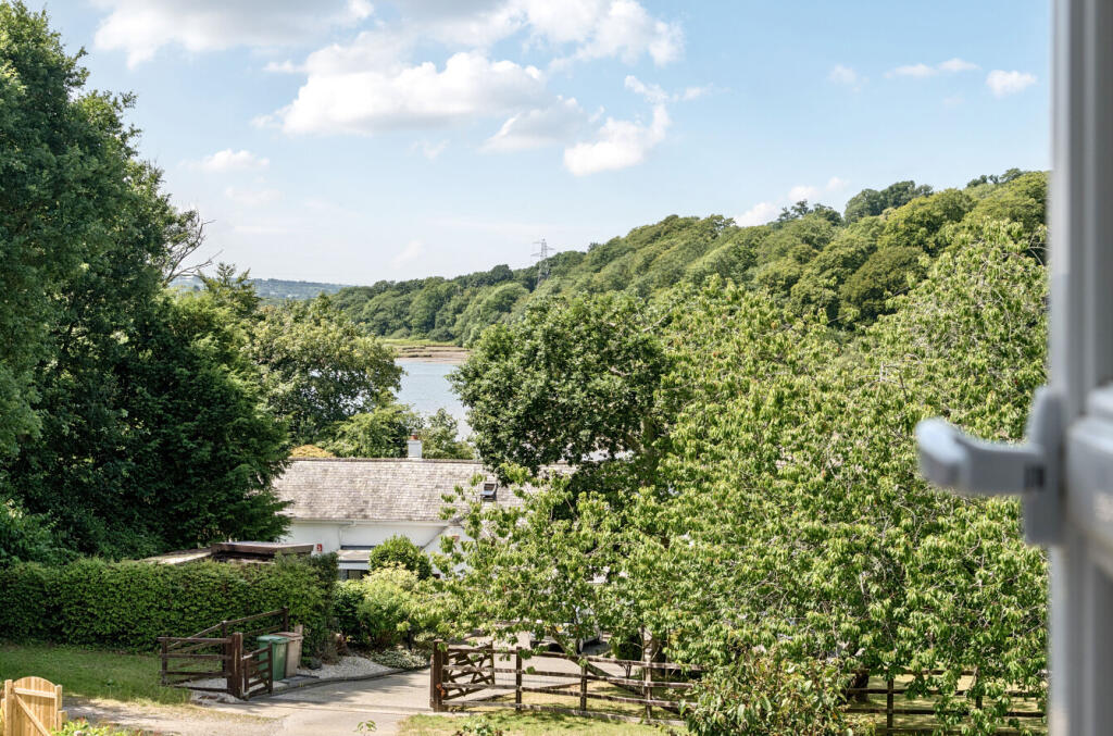 1321447-15-6867e7...