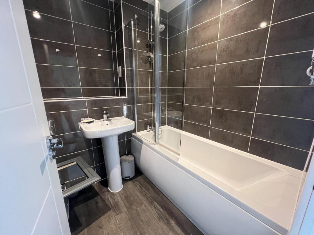 vjxf0cF2TUy2je23U8GhUQ