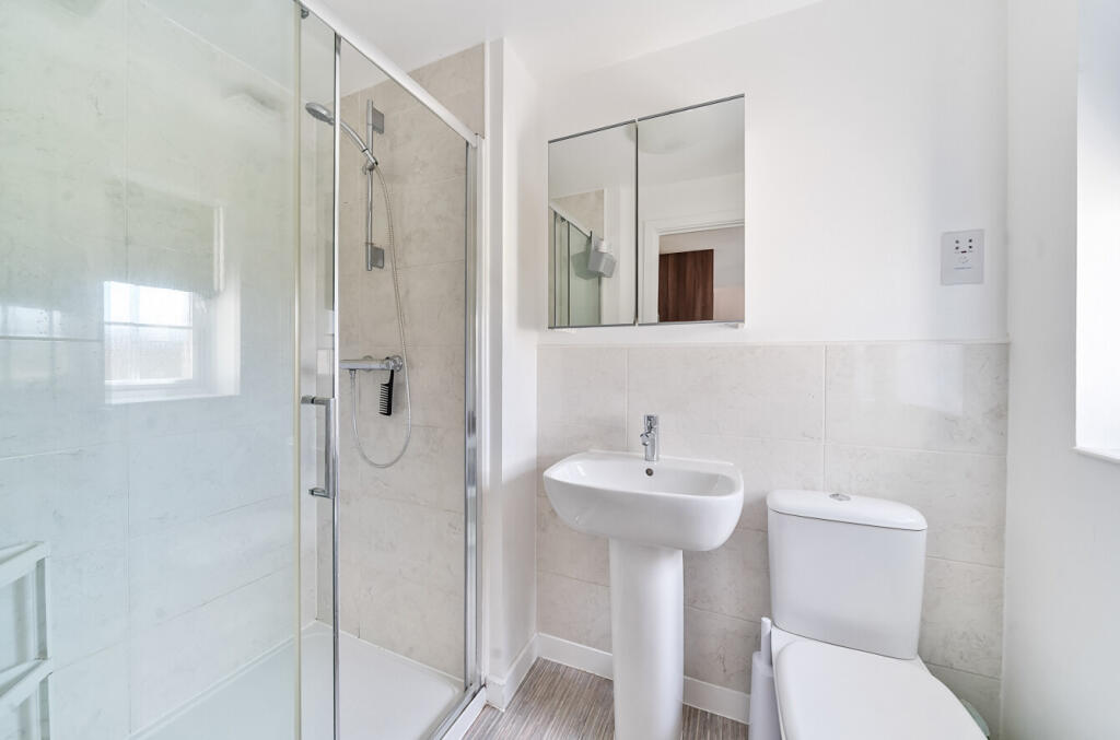 En Suite Shower Room