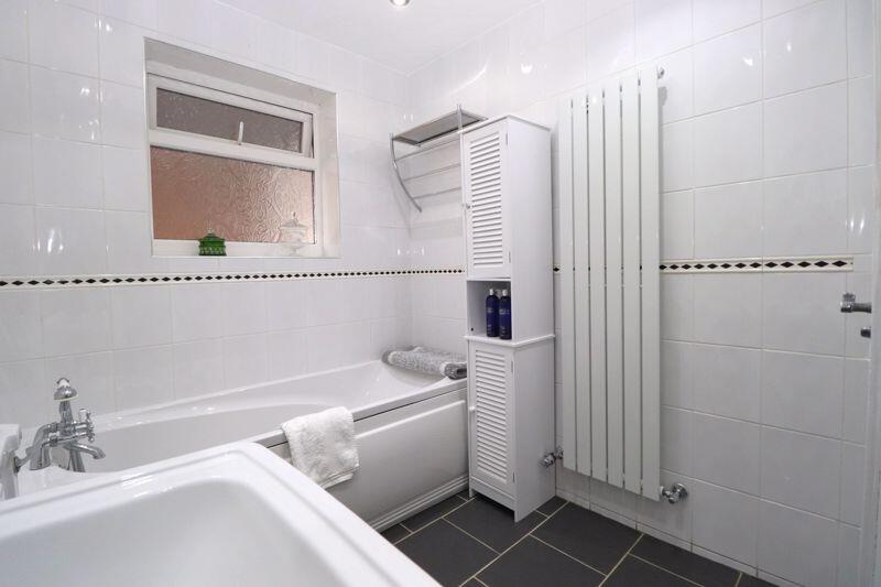 Family Bathroom/Wetroom