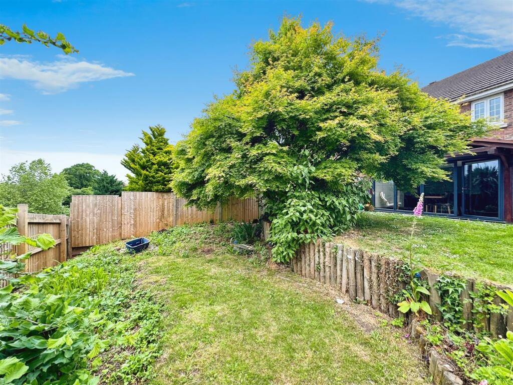 GARDENS