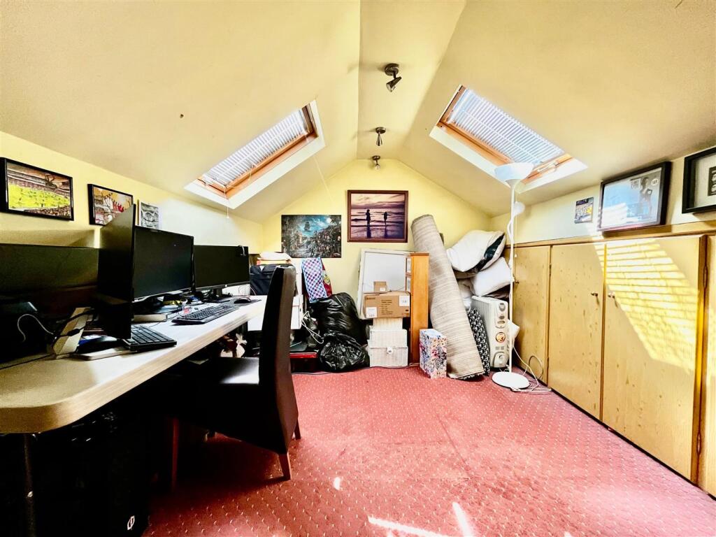 PHOTO-2025-05-17-08-05-23 8.jpg