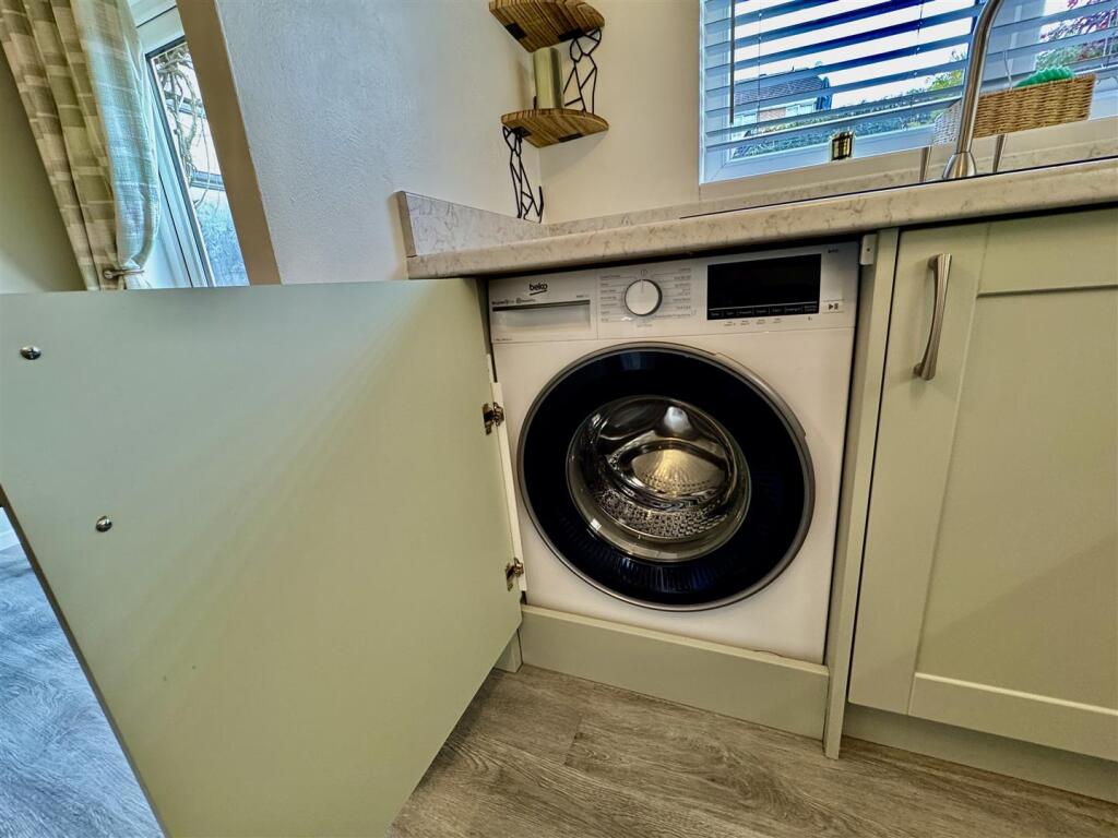 Integrated Washing Machine