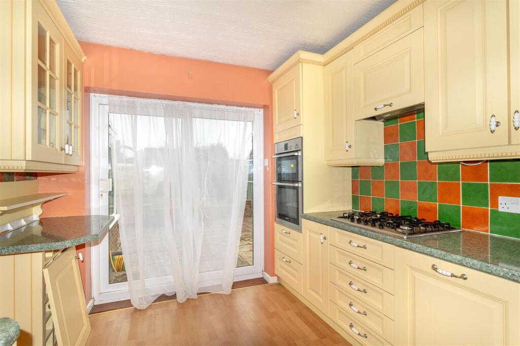 Sunningdale Rd-14.jpg