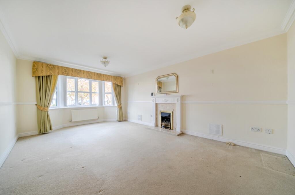 1374008-12-6900ce43c8c36