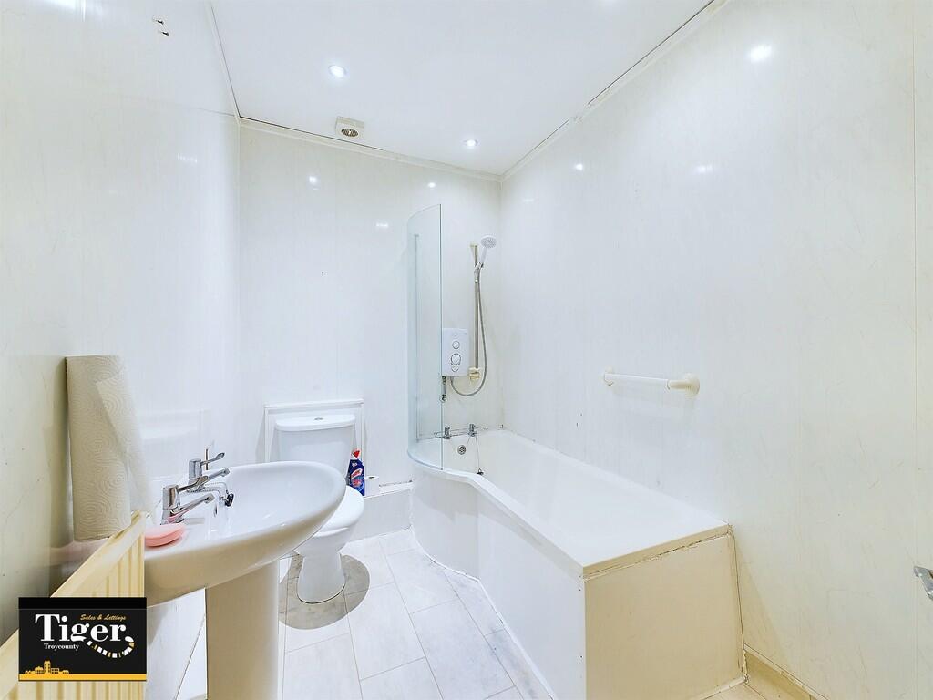 CAM03440G0-PR0209...