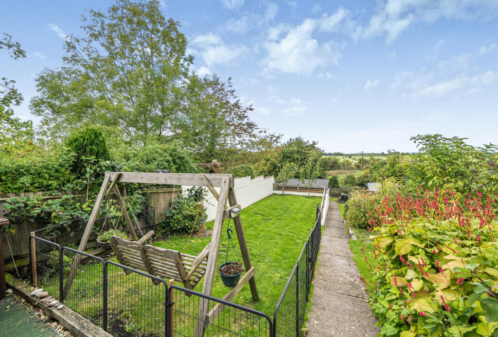 1354156-4-68c4376...