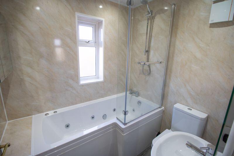 Family bathroom