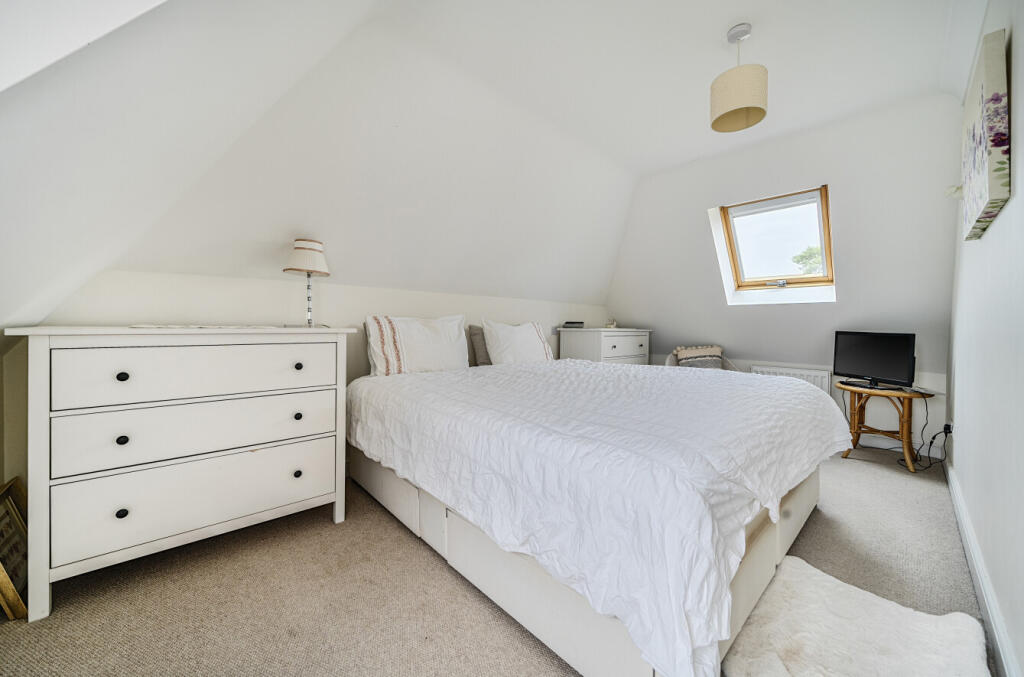 1329455-16-688105...