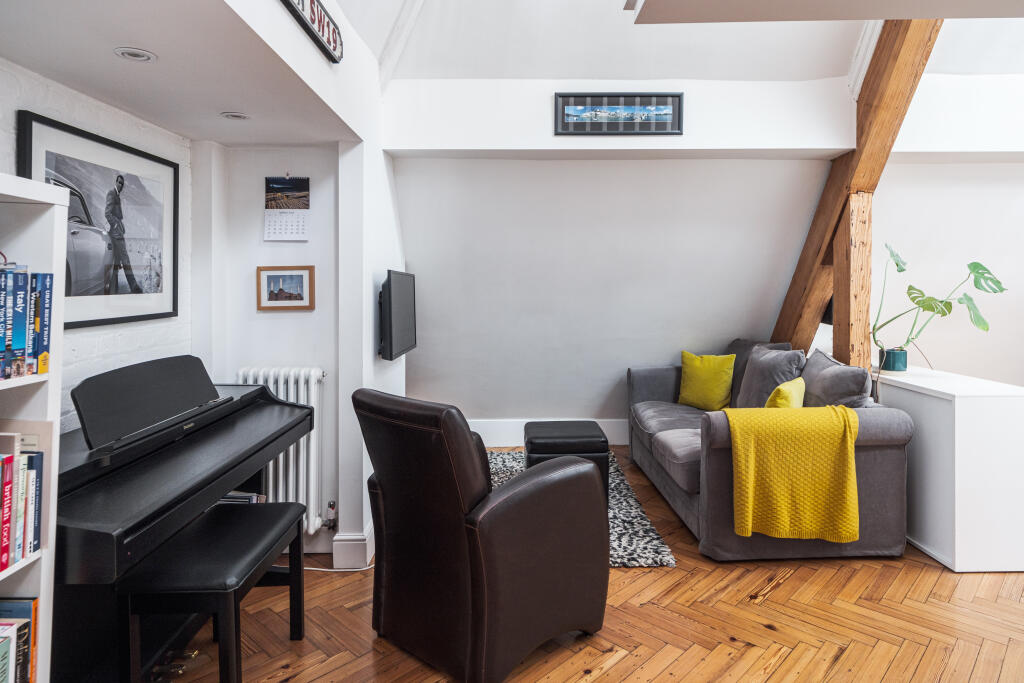 The Lycee 1 (32).jpg