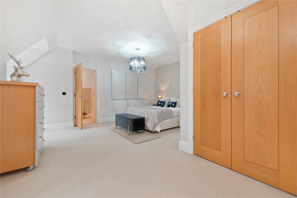 Principal Bedroom