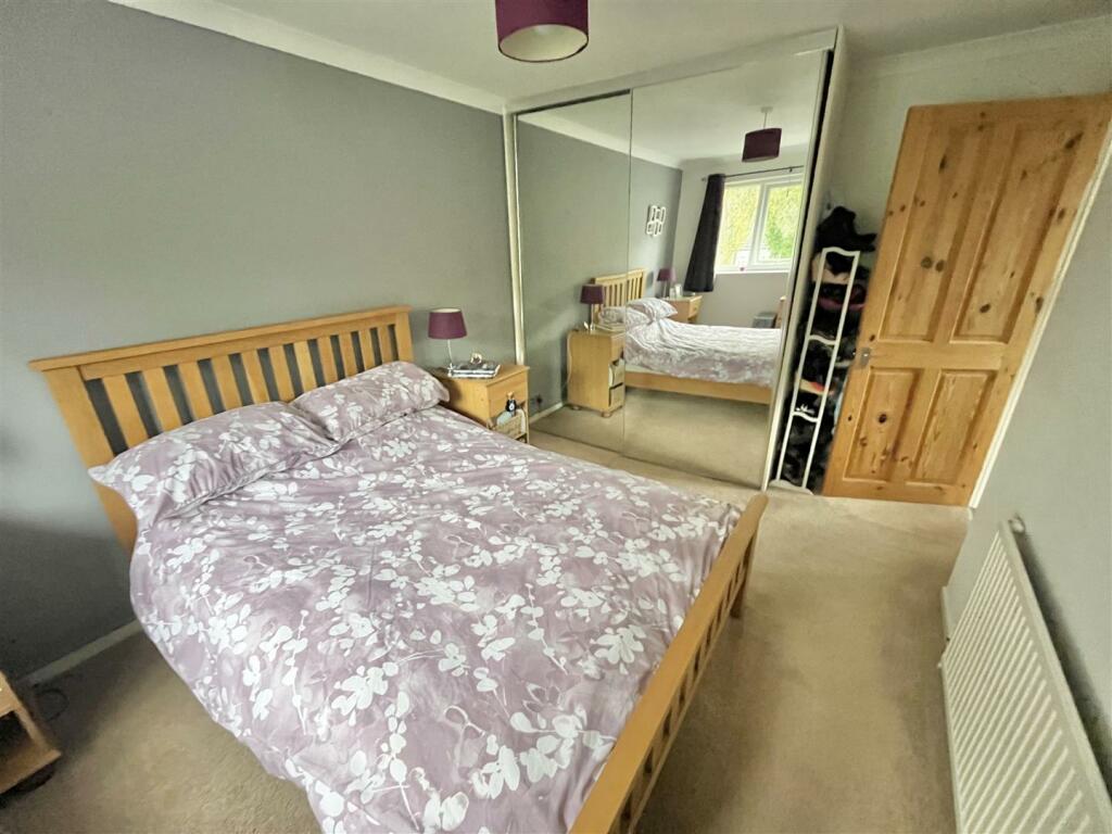 Bedroom 1 Aspect 2