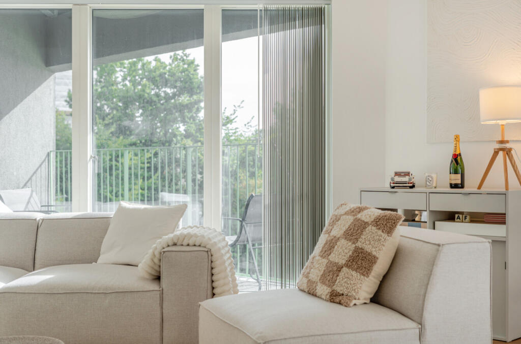 1344471-20-68af4a...