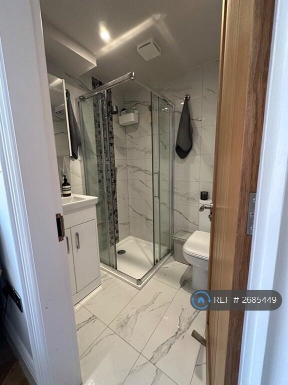 Ensuite Bathroom