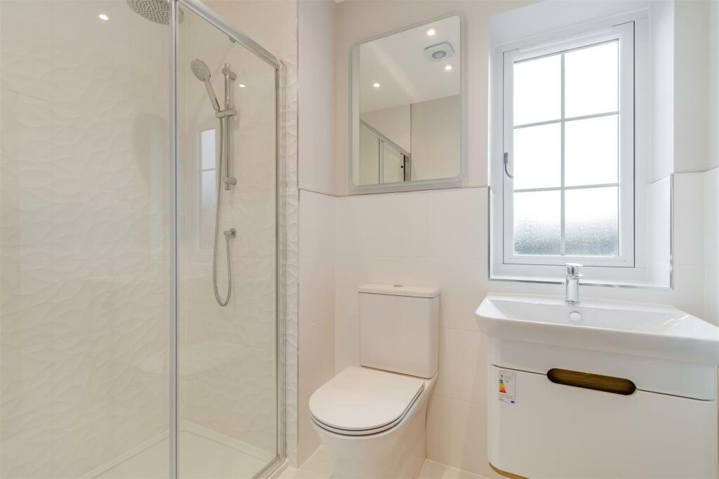 8575703-interior30.jpg