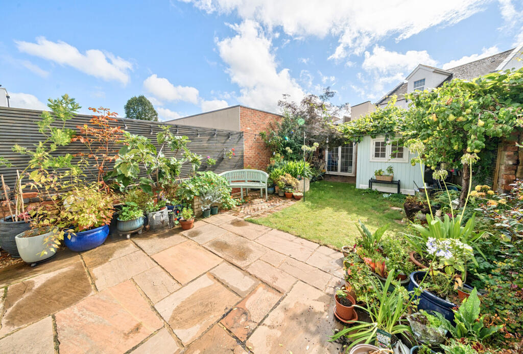 1341247-4-68b8738...