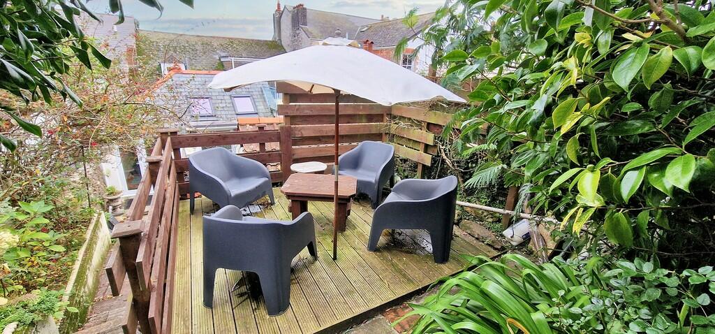Garden - Seating ...