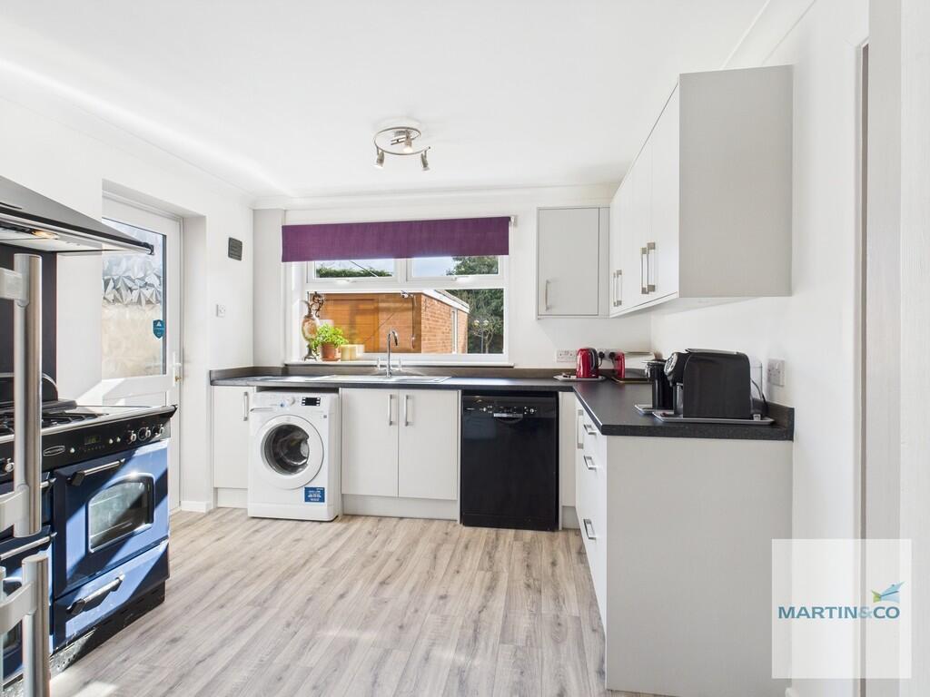 CAM03663G0-PR0127...