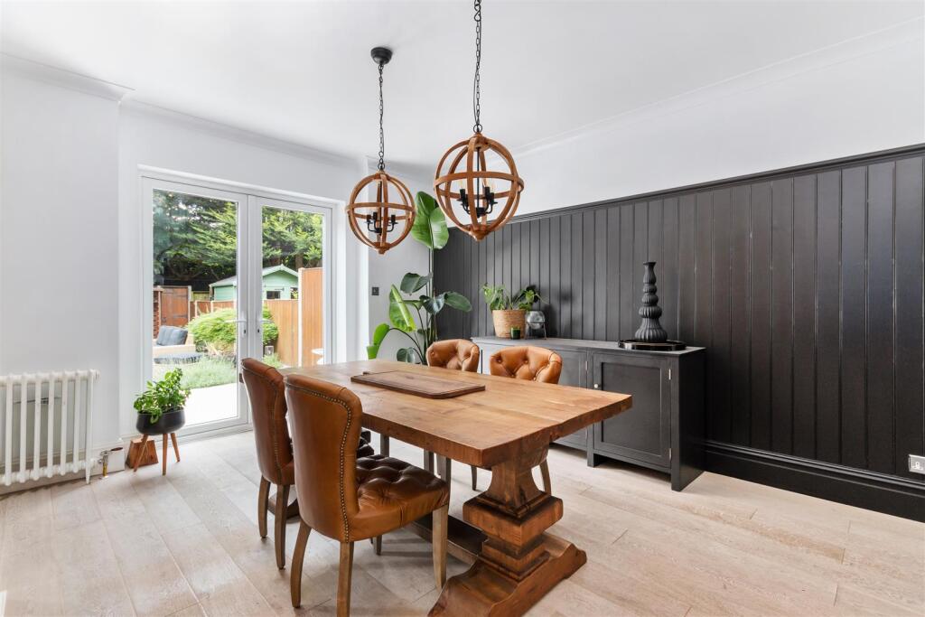 Kitchen/Dining Room