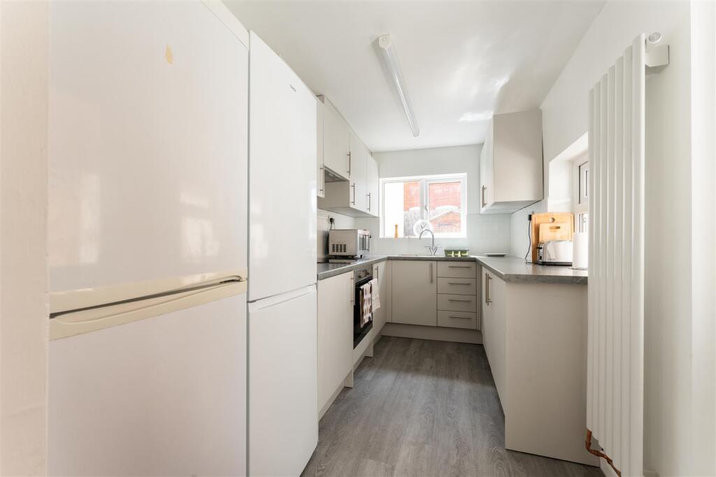 40 Clifton Road-6.jpg