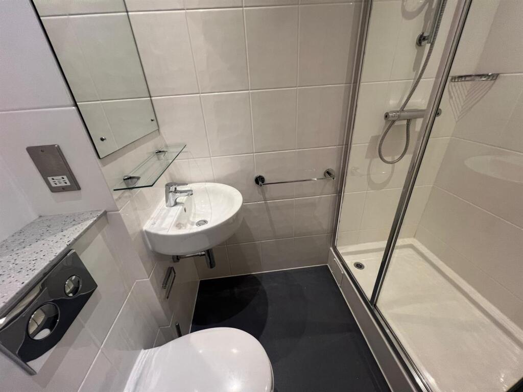 115 PREMIUM STUDIO 5.jpeg