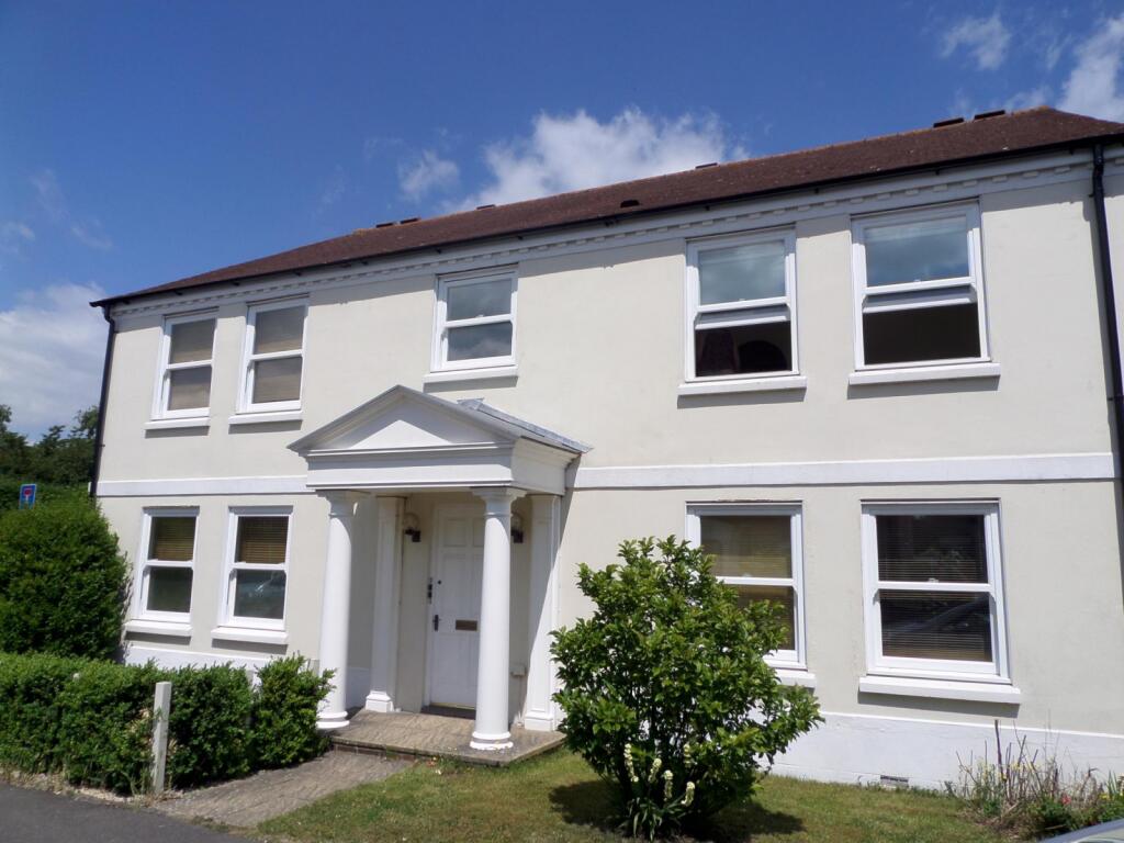 Main external image (Main)