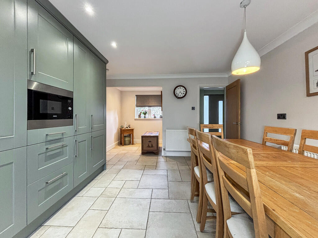 Kitchen/Dining Ro...