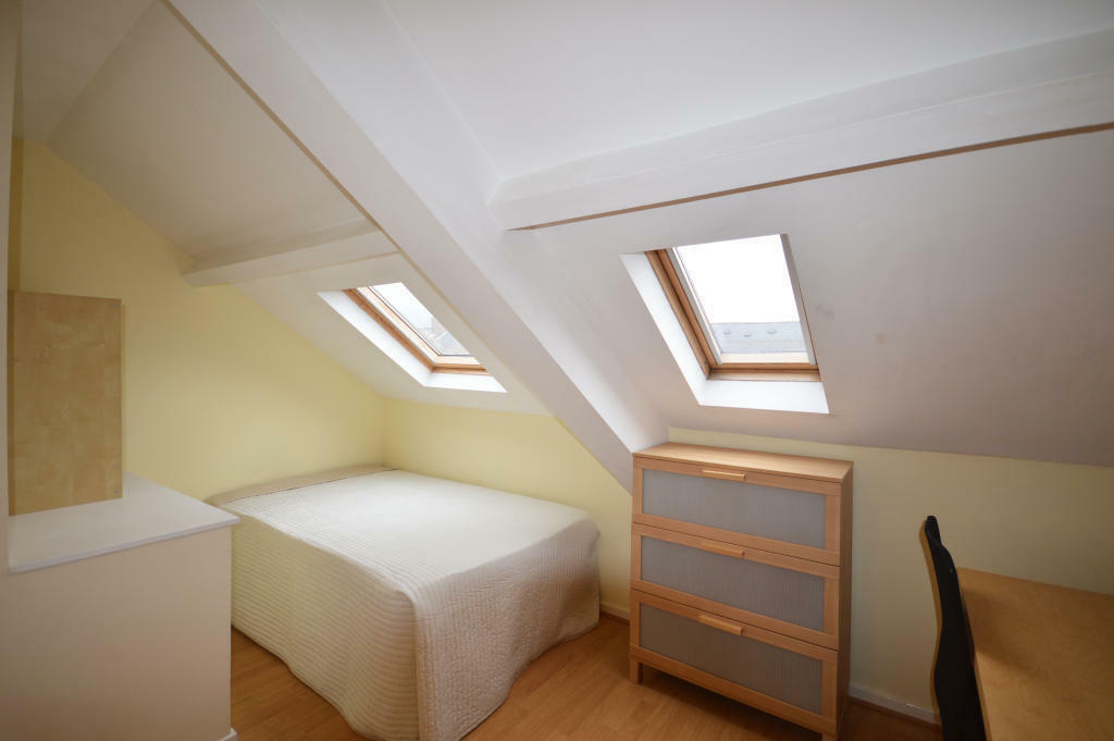 Bed 4